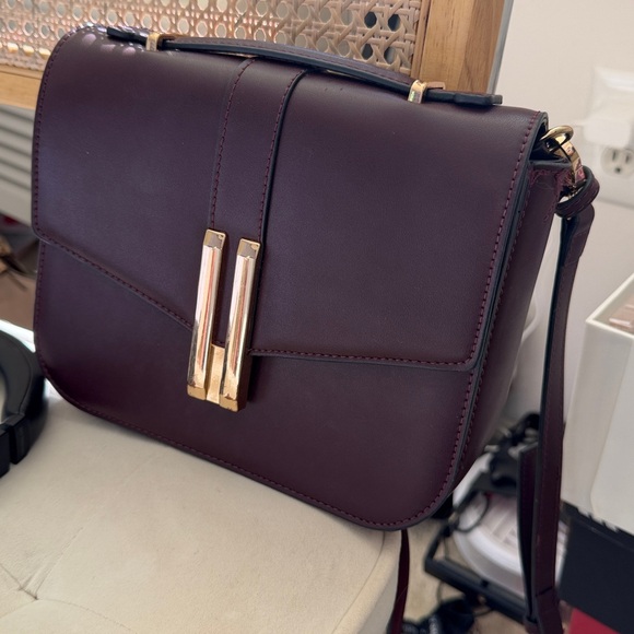 BCBGMaxAzria Burgundy Bag - Picture 9 of 10